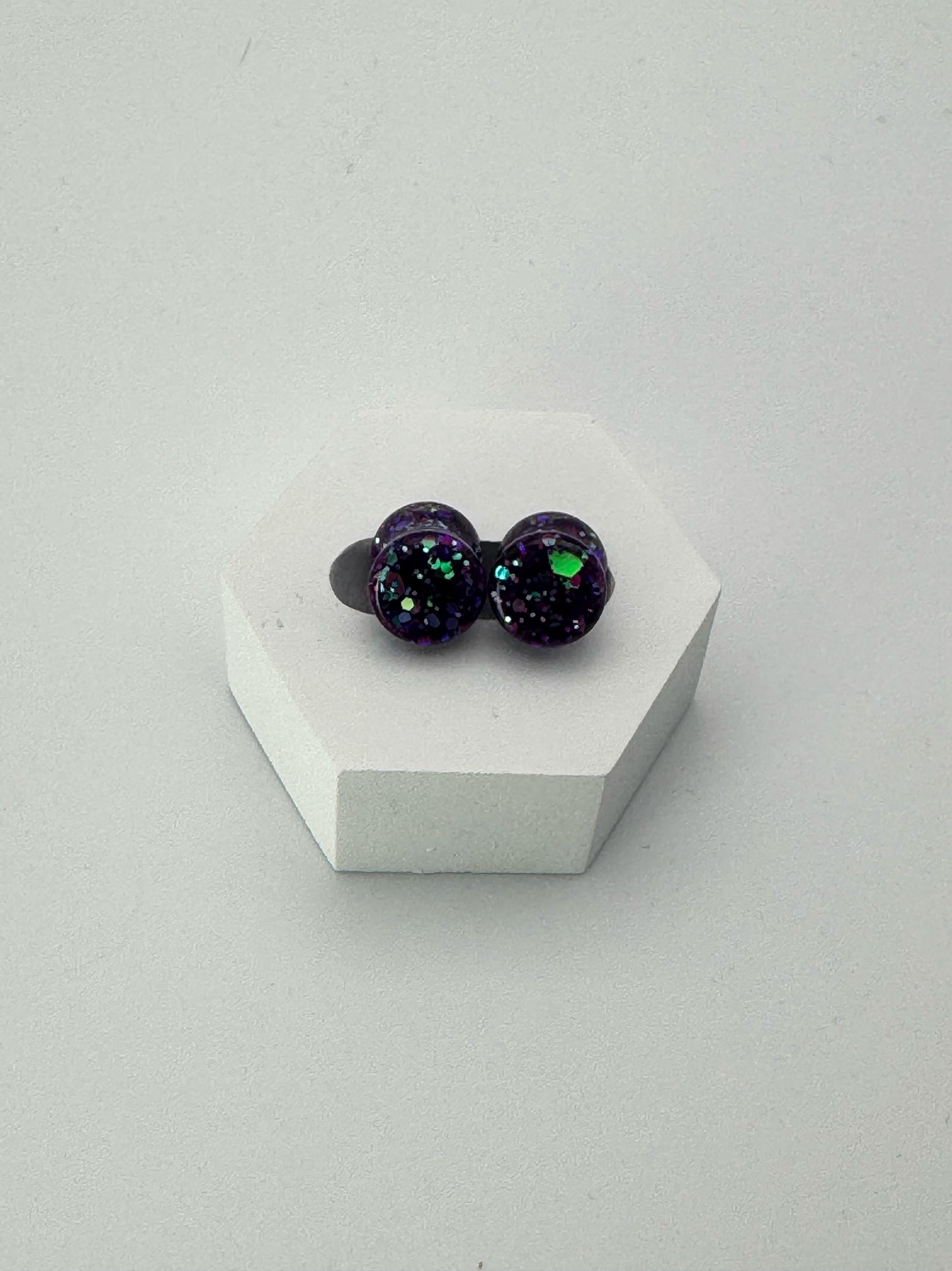 8mm Round Gauges